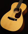 2051107 Martin Guitars 0-18