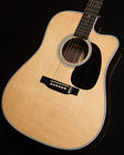 2053932 Martin Guitars Dc-28e
