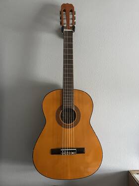 Alhambra 601n Full Size Classical Acoustic Guitar
