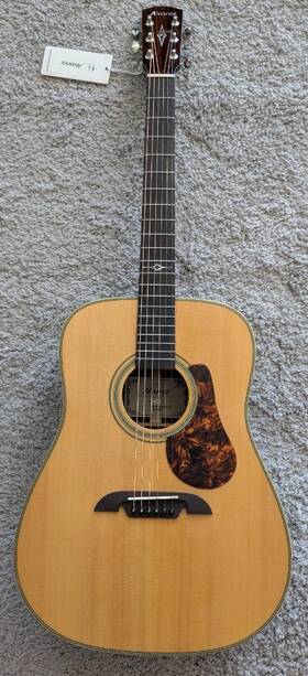 Md70 Alvarez Herringbone Masterworks Acoustic All Solid Guitar With Case B-stock
