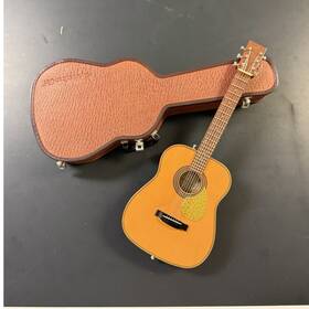 G6773 American Girl Doll Acoustic Guitar Set