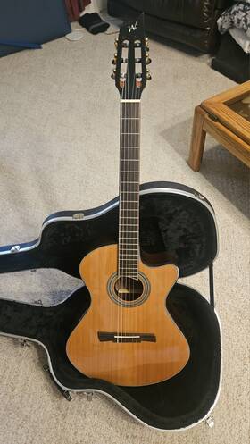 312c Andrew White 2022 Cybele Natural. Perfect Condition. Great Nylon Crossover