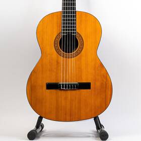 Cc-26m Antares Classical Student Acoustic Guitar With Spruce Top Maple Back/sides