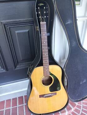 6710 Aria 1970s D28 Copy Solid Spruce And Mahogany Body With Chipboard Case. Mij