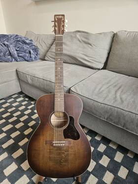 45570 Art & Lutherie And Legacy Acoustic Guitar - Bourbon Burst Used