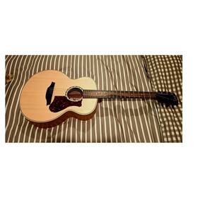 Baa8s Bromo Mini Jumbo. Like Taylor Gs