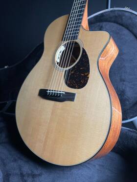2923265 C.f. Martin Sc-18e Standard With Hardshell Case - Natural