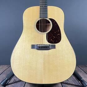2923601 C.f. Martin Standard Series D-18 With Hardshell Case Natural 2025