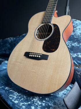 2962897 C.f. Martin Junior Series 000c Jr E With Soft Case