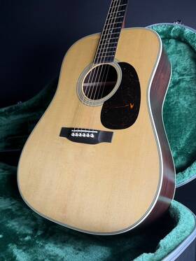 3057915 C.f. Martin D-28 Standard With Hardshell Case - Satin Natural