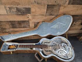Dobro Dm-33h 2001 Metal Body Hawaiian Resonator W / Hsc