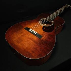 Eastman 846940071775 E1p Parlor Acoustic Guitar With Gig Bag