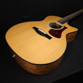 Ac222ce-dlx Eastman Deluxe Electric Acoustic Cutaway Guitar With Bag