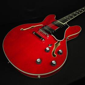T486-rd Eastman Red Semi Hollow Electric Guitar With Hard Case