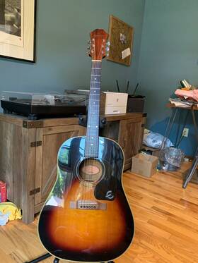 Aj45s-vs Epiphone Acoustic Guitar