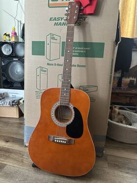 Esteban Eag-101 Acoustic Guitar With Shoulder Strap