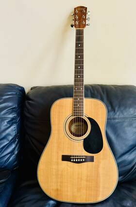0910105125 Fender Starcaster Acoustic Guitar With Case And Strings