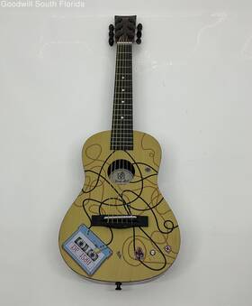 Fad0199 First Act Beige Right-handed 6 String And Tuning Keys Acoustic Guitar
