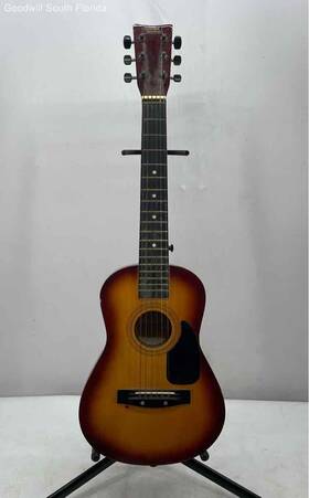 Pq127 First Act Discovery Multicolor Right-handed 6 String Acoustic Guitar