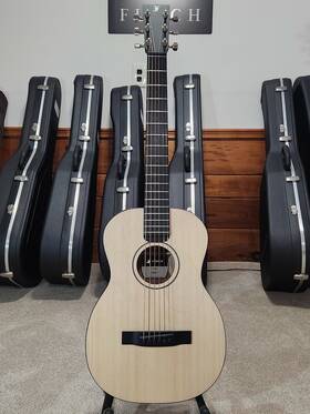 Lj10-sm Furch Little Jane Travel Guitar Spruce Top Mahogany B&s