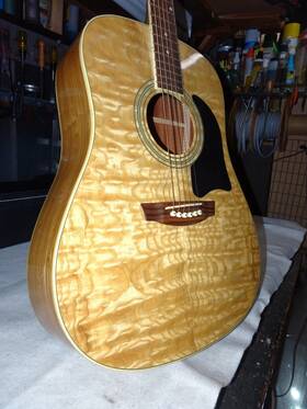 Agd-300 Garrision Garrison Flamed Maple Acoustic Guitar Natural - With Setup And Case