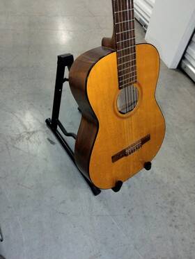 51632 Goya Acoustic Guitar 20 Fret G10