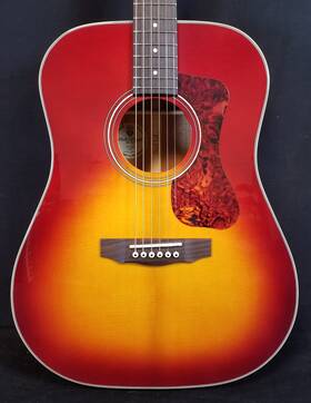 D-140 Guild 809870310475 Guils Cherry Burst Acoustic Guitar With Bag