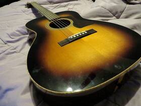 Gad-30atb Guild Solid Wood Om-size Acoustic Guitar- Lovely