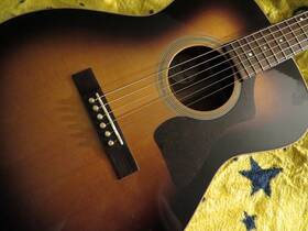 Gad-30m Guild Solid Wood Acoustic Guitar- Nice