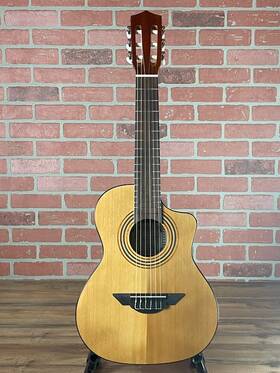 Lr1c H. Jimenez 400912668075 Voz De Trio Standard Series Acoustic Cutaway Requinto