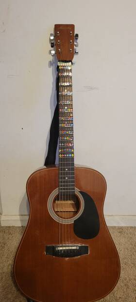 H-106g Harmony H106g Acoustic Guitar In A Natural Wood Finish
