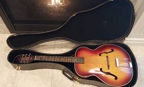H954 Harmony 1965 Broadway With Case. Made In Usa