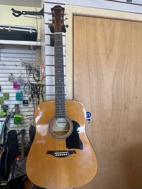 Hw22on Hohner Acoustic Guitar In Natural Color
