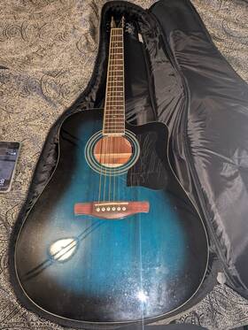 V70c Ibanez Acoustic Guitar And Road Runner Case Shoulder Straps Pics