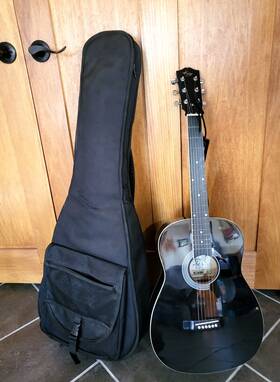 K336bk Kay Vintage Acoustic Concert Size Guitar With Strap And Case- Excellent Condition