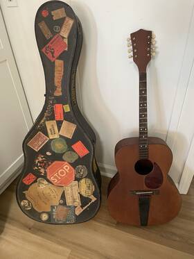 L1714 Kay Vtg 1960s Acoustic Guitar All Original 4 Or 8 String. With Sticked Case