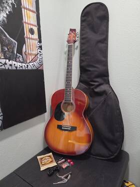 Kona K39il-hb Starburst Left Handed Guitar Soft Case Strings Accessories Euc