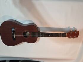 Bu36 Lauren Guitar Model Student