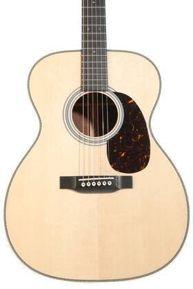 10cmdfglc25-012638 Martin Custom Shop 000-28 Claro Walnut Acoustic Guitar - Natural