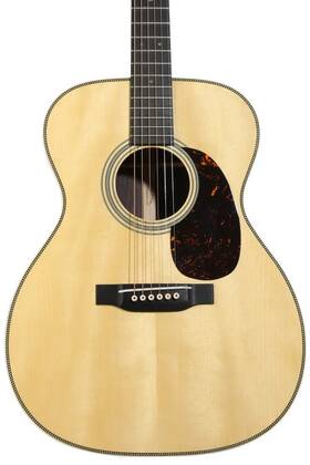 10special01150 Martin Sweetwater Select 28 Style Herringbone 000 Acoustic Guitar - Natural