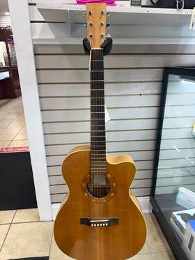 Est.1833 Martin 1715493 And Co Custom Sustainable Wood Series Red Birch Good Condition
