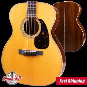 000-28 Martin 729789608053 Brooke Ligertwood Signature Acoustic Guitar - Natural With Hardshe
