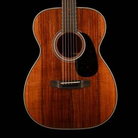84mar042 Martin Pre Owned 2025 Custom Shop 00-28 All Flamed Koa Natural Acoustic Guitar W