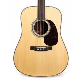 C24-024039 Martin Custom Shop Dreadnought 42 Style Adirondack Spruce Guatemalan Rosewood