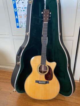 Gpc-28 Martin Guitar