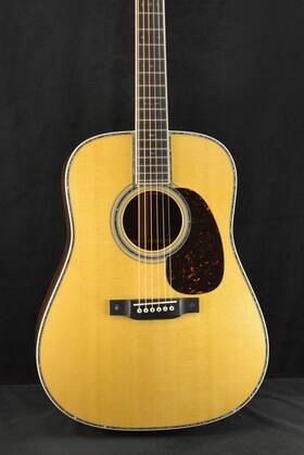 Martin M2896825 D-42 Natural