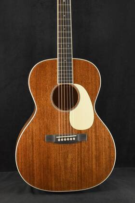 M2906763 Martin Custom Shop 00 Grand Concert Slope Shoulder Mahogany Natural Gloss