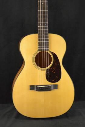 M2914960 Martin 0-18 Natural