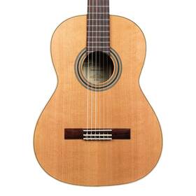 Ortega Guitars R18g Traditional Series Nylon-string Guitar With Gig Bag - Cedar Gloss Top