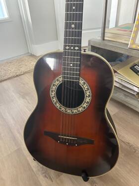 1115-1 Ovation 1975 12 Sting Acoustic Guitar 1115-1. Original Hard Shell Case Candy